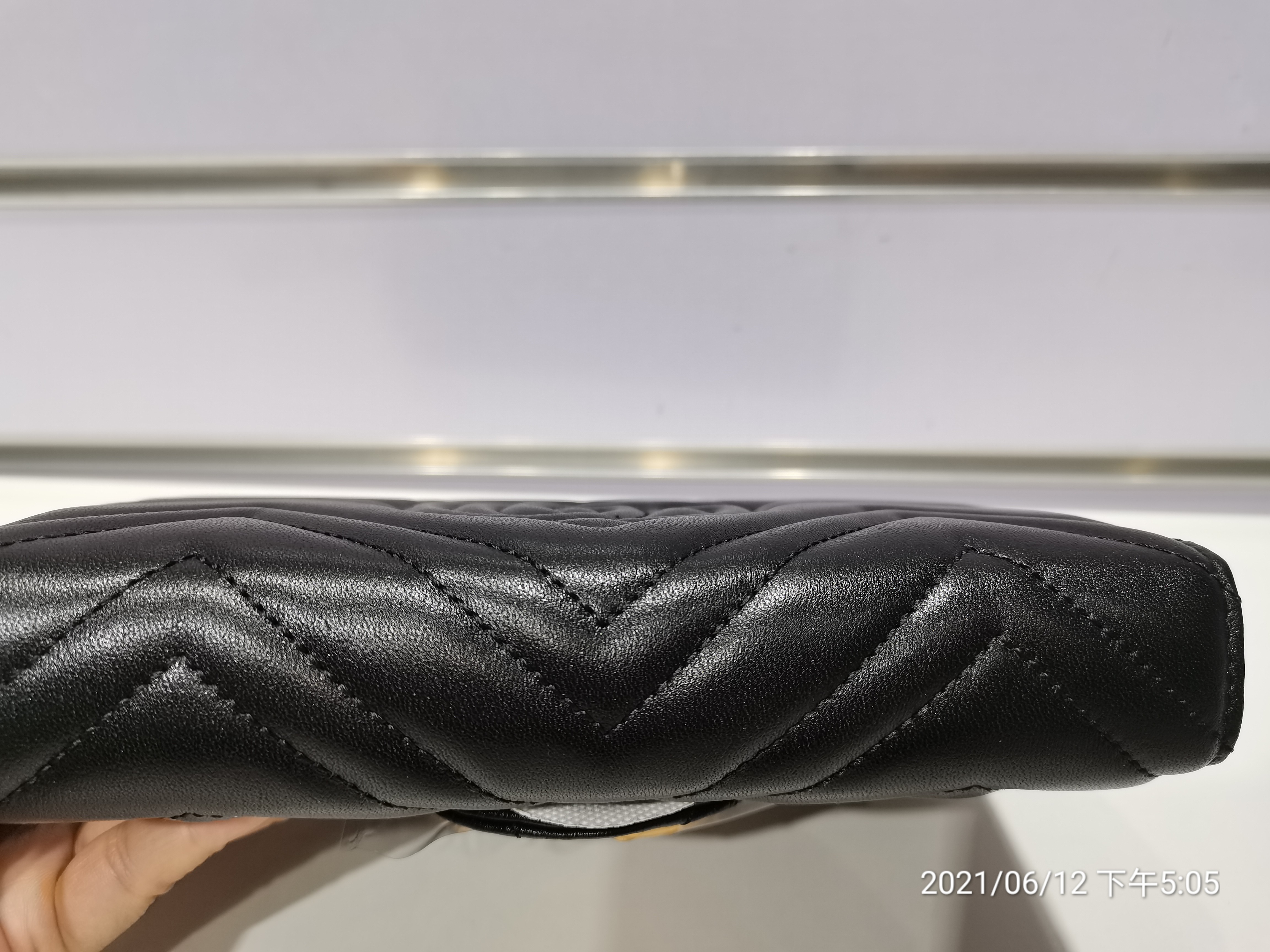 Gvc*1 gg marmont wallet on chain matelasse in calfskin black