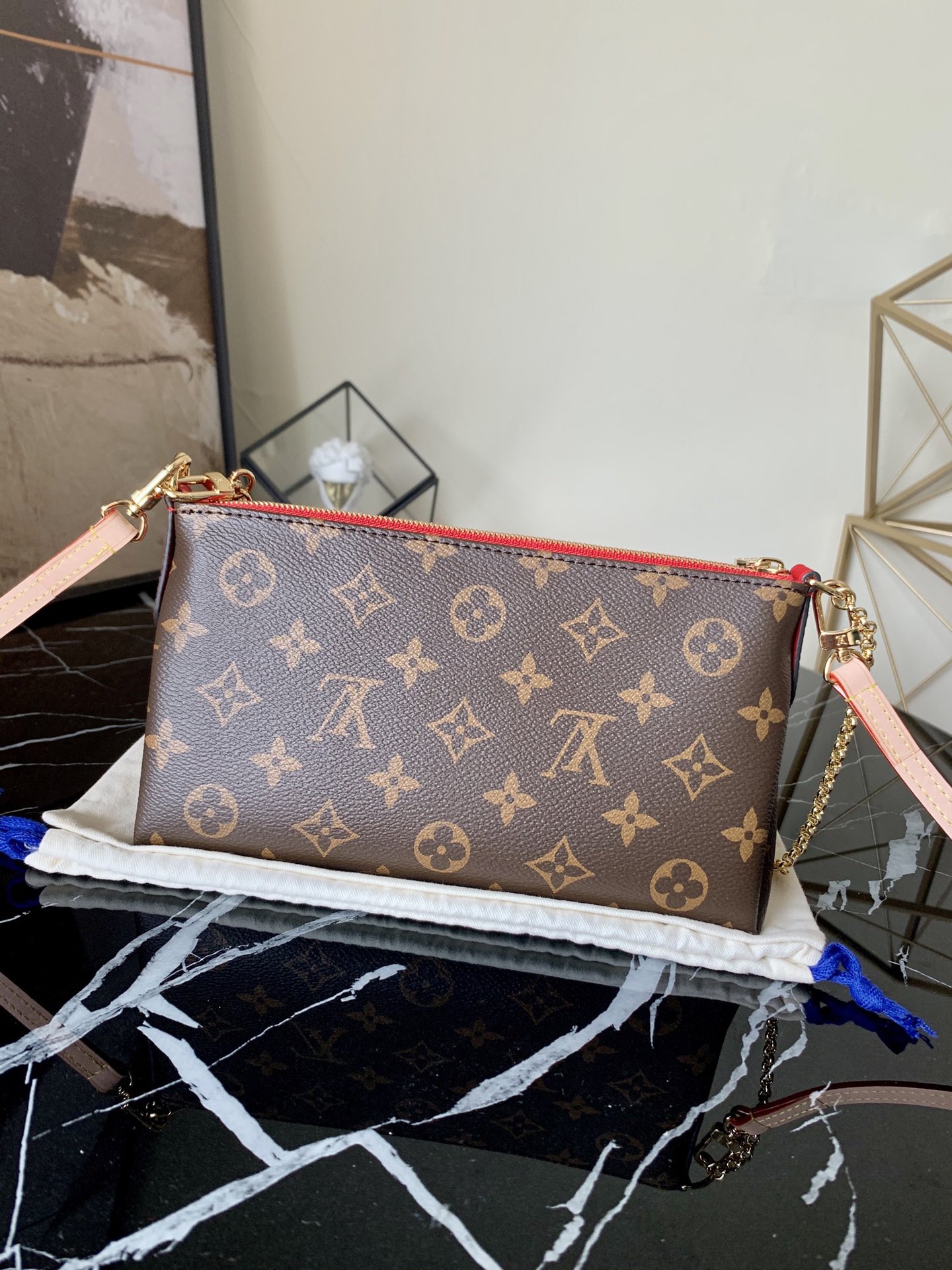 l0vis Vvtt0n pallas clutch chain shoulder bag red m41638 23 x 13 x 5 cm