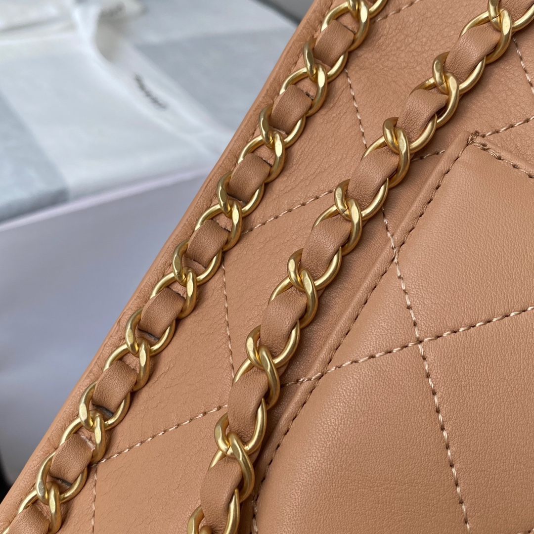 Ch**el large hobo bag beige as2542 23 x 25.5 x 8cm