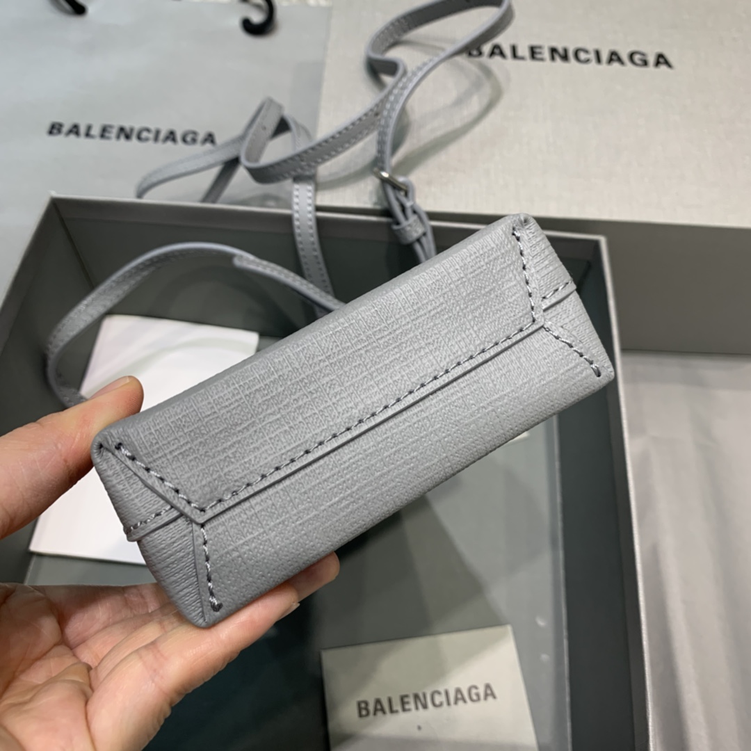 Ba1en*iaga shopping phone holder in grey 5938260 12 x 4.5 x 18 cm