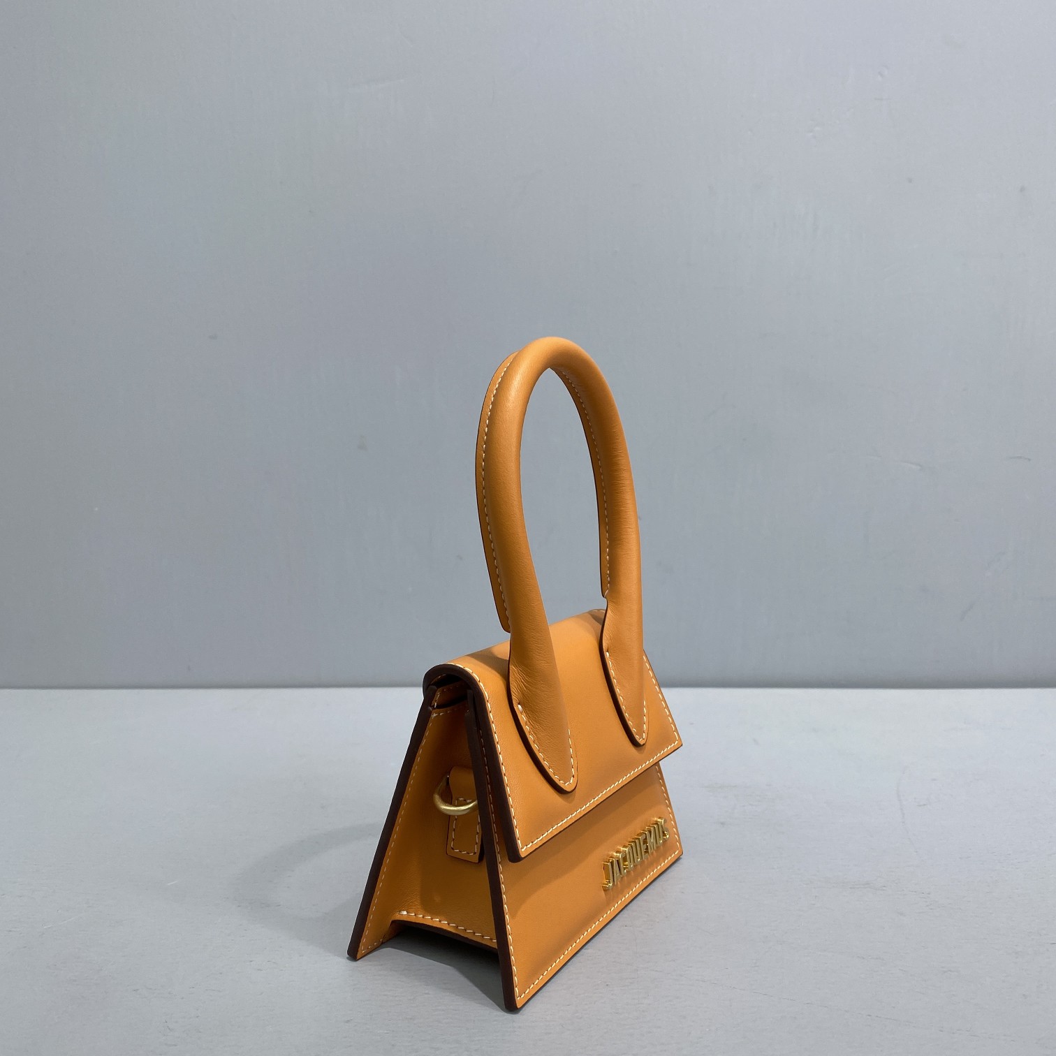 JACQUEMUS LE CHIQUITO Mini Leather Bag Brown 213BA01 12 x 8 x 5 cm