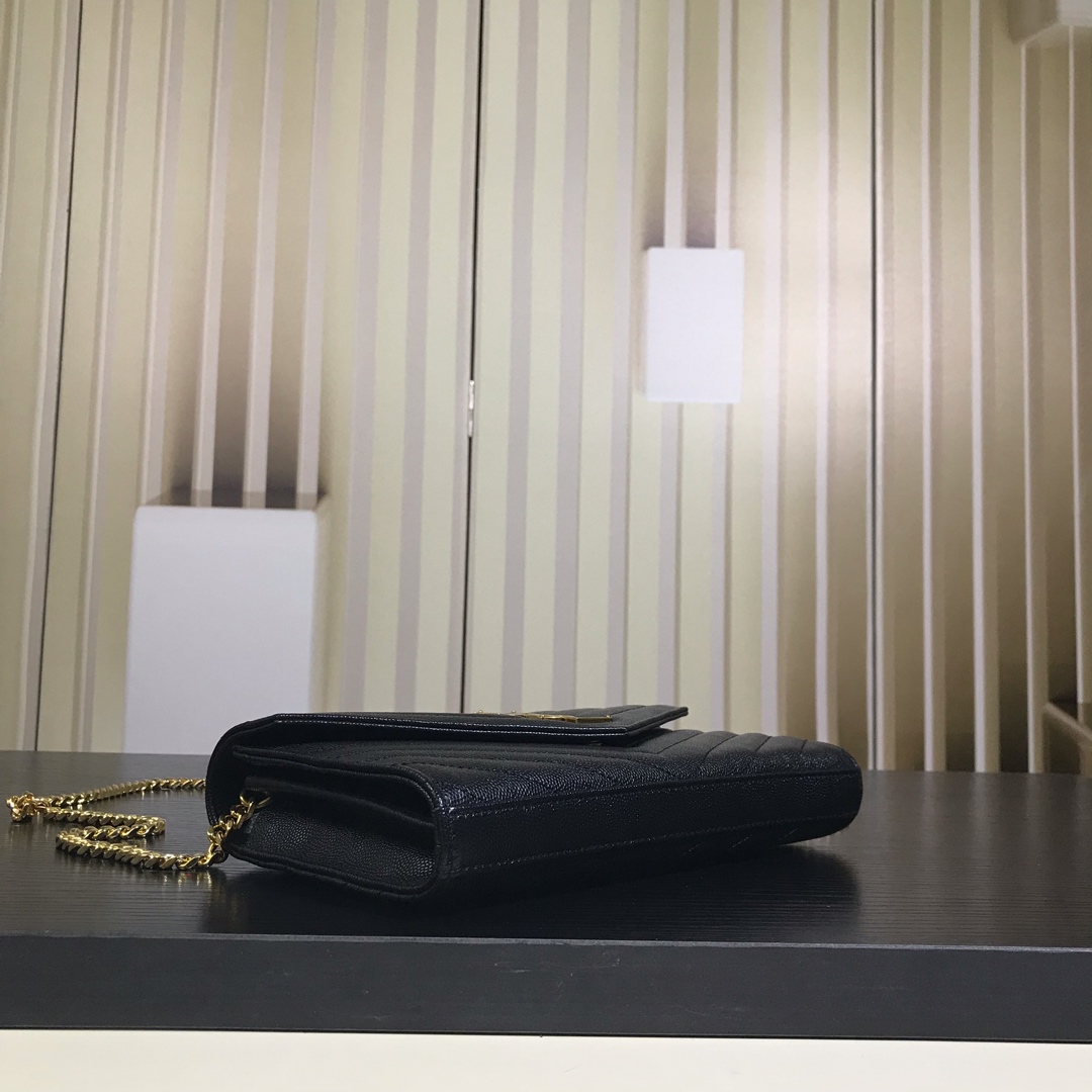 Y51 monogram chain wallet in grain de poudre embossed leather black 377828 22.5 x 14 x 4 cm