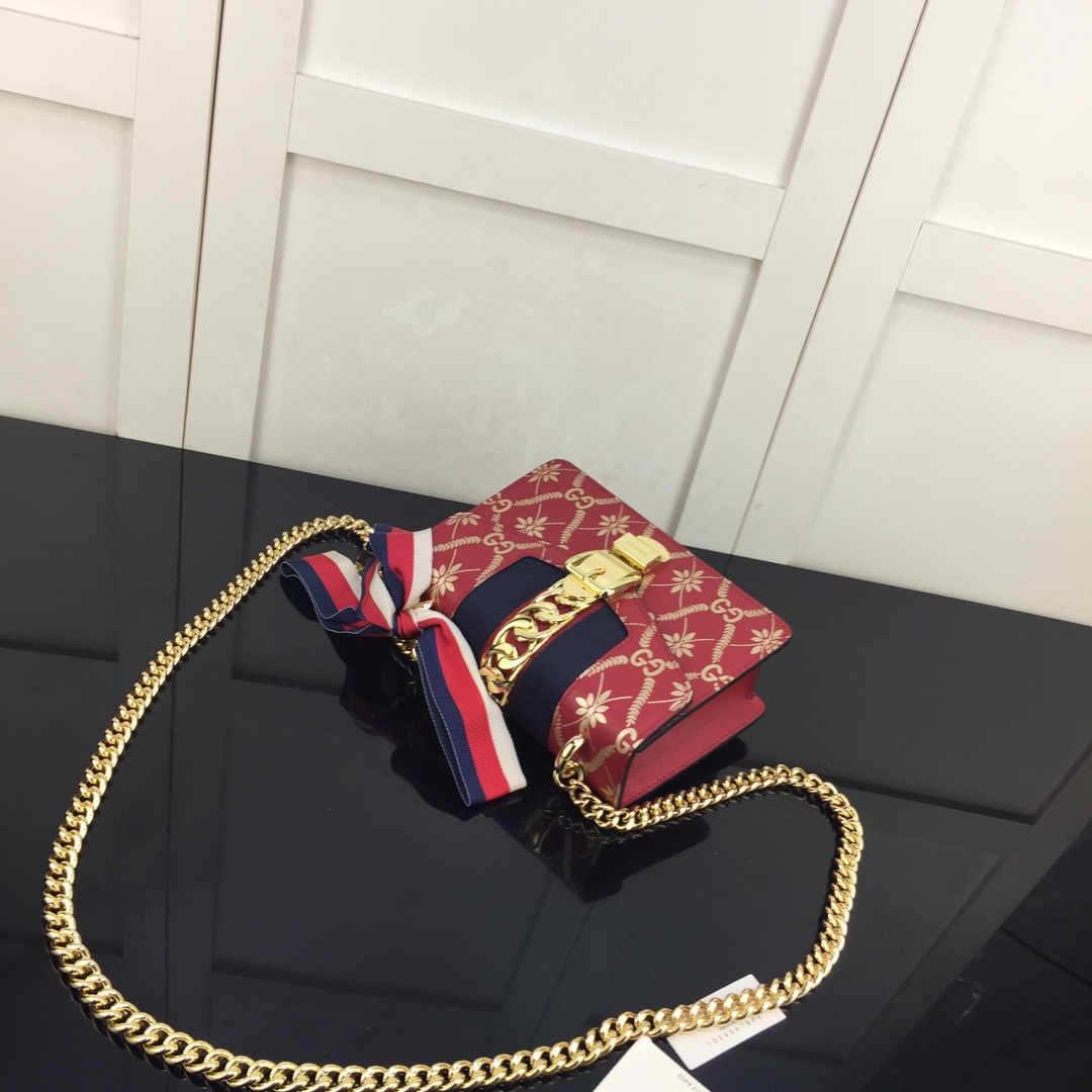 Gvc*1 mini sylvie chain bag red leather 431666 19 x 14 x 7.5 cm