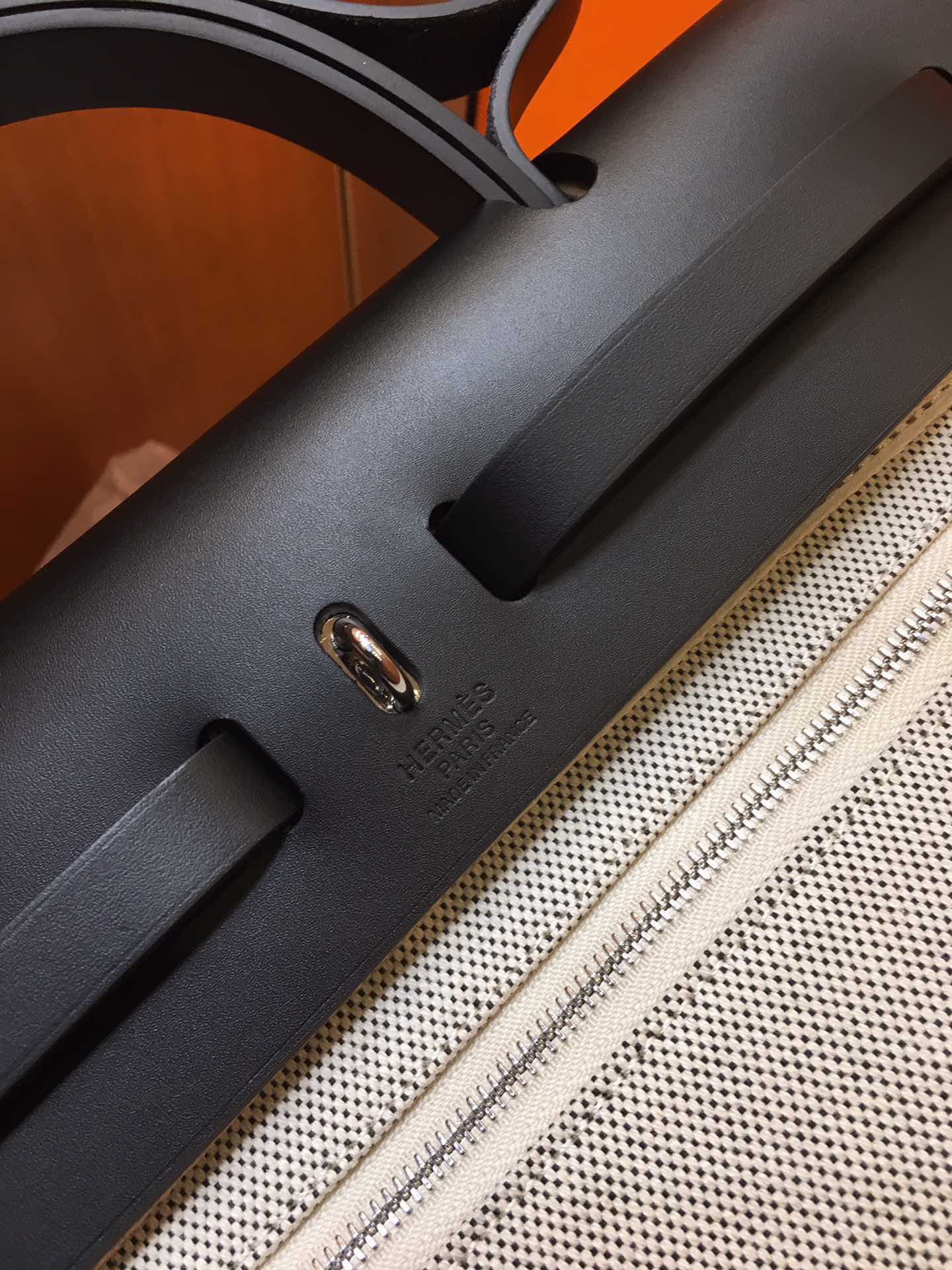 H**me5 herbag zip 31 pm retourne bag white and black 078971 25 x 31 x 10 cm