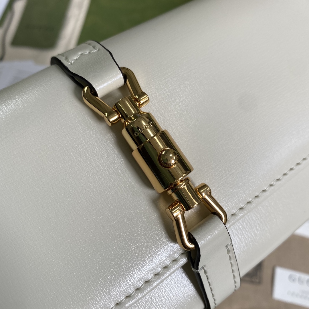 Gvc*1 jackie 1961 chain wallet white leather 652681 19 x 10 x 3.5 cm