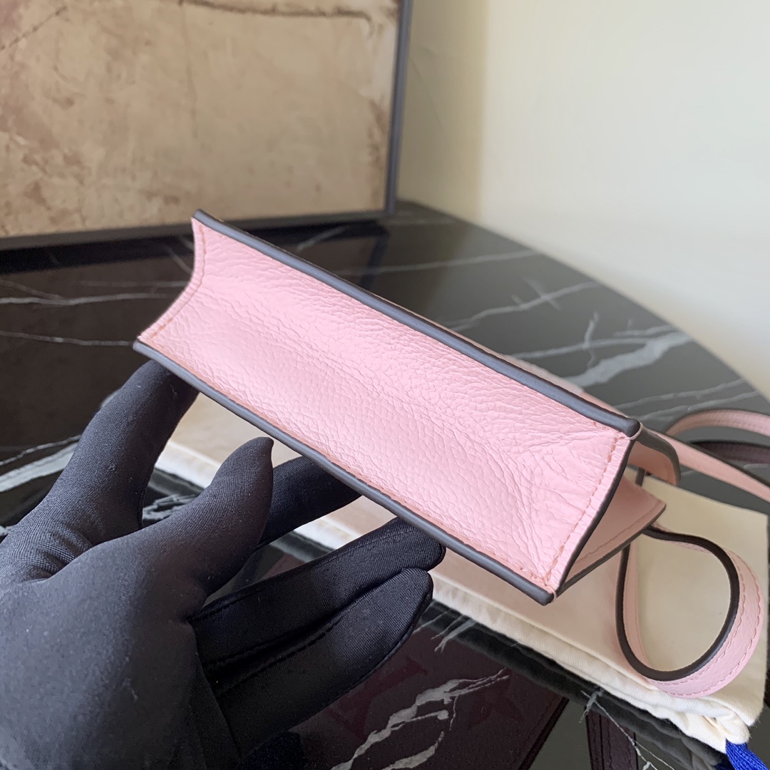 l0vis Vvtt0n petit sac plat rose ballerine m80449 14 x 17 x 5 cm