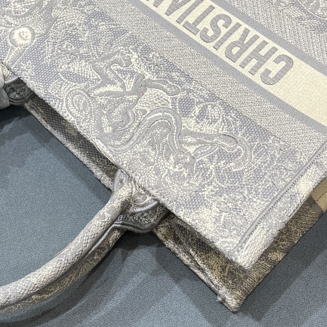 D10r small book tote gray toile de jouy reverse embroidery m1296 36.5 x 28 x 14 cm