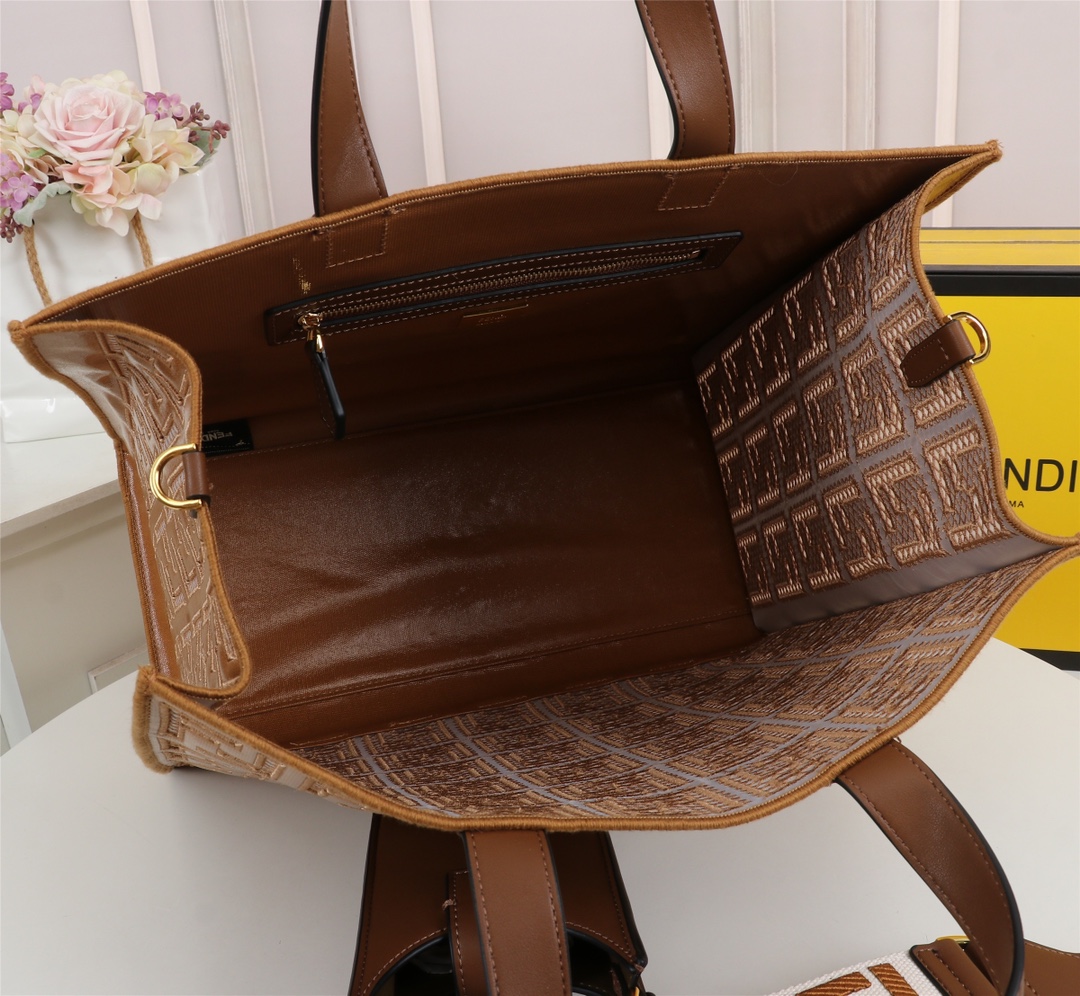 F**di spring summer 2021 tote bag monogram brown 38 x 34 x 20 cm