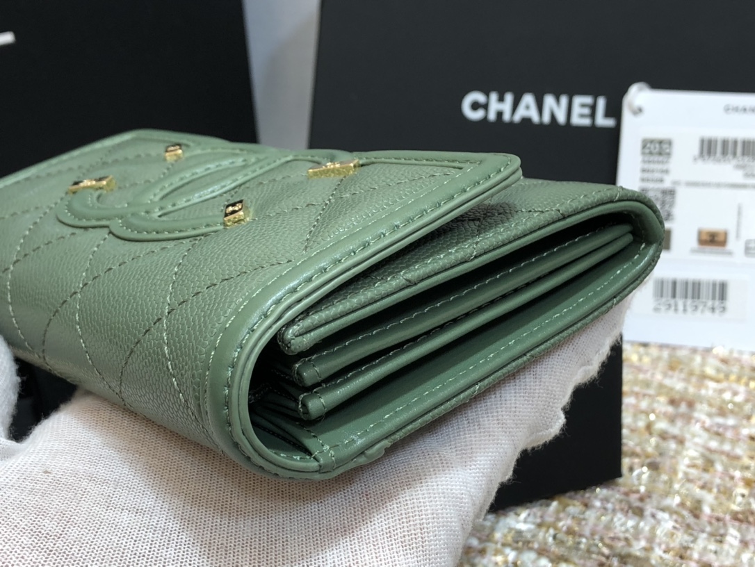 Ch**el wallet cc grain leather seafoam 84447 15 cm