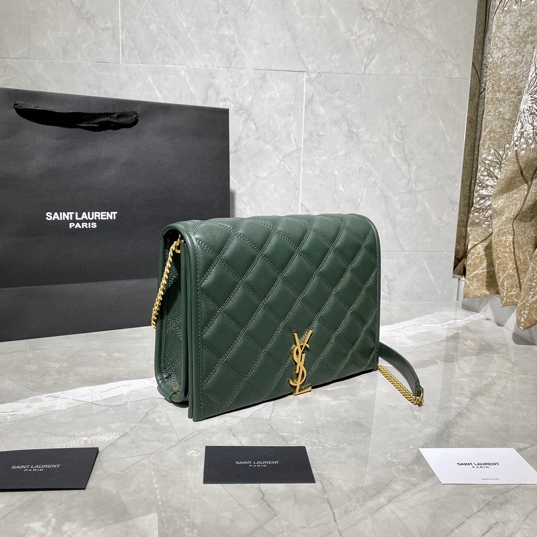 Y51 becky mini chain bag in carrÉ-quilted lambskin dark green 6507691 25 x 17 x 7 cm