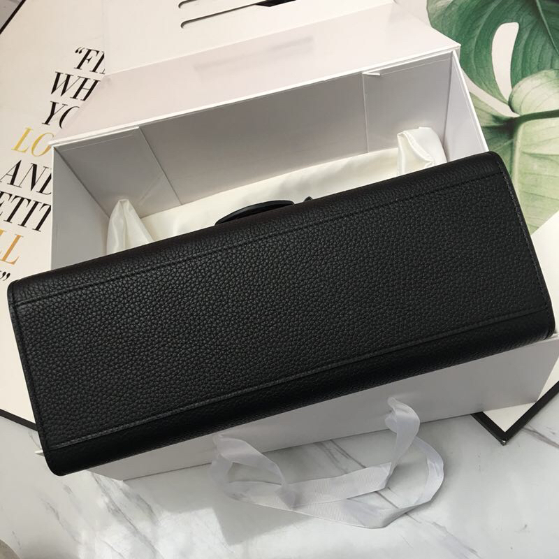 Gvc*1 gg marmont small top handle bag black leather 421890 31 x 13 x 23 cm