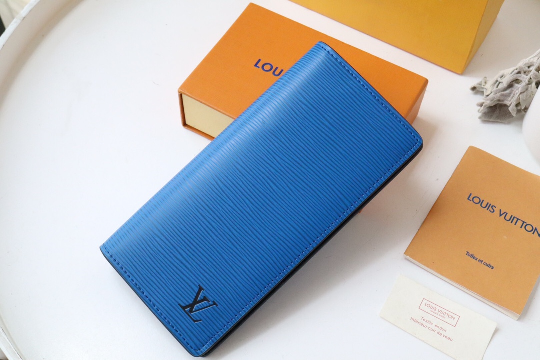 l0vis Vvtt0n brazza wallet epi leather blue m80772 10 x 19 x 2 cm