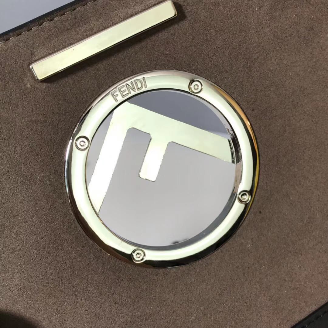 F**di small kan i f leather black 8bt286 19 x 9 x 16 cm