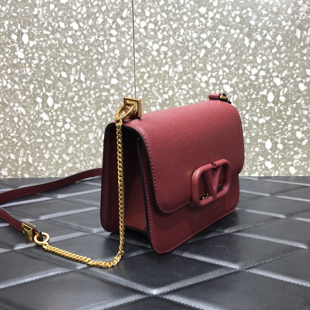Va1e*ntin0 small vsling grainy calfskin shoulder bag dark burgundy vw2b0f01 18 x 18 x 9 cm