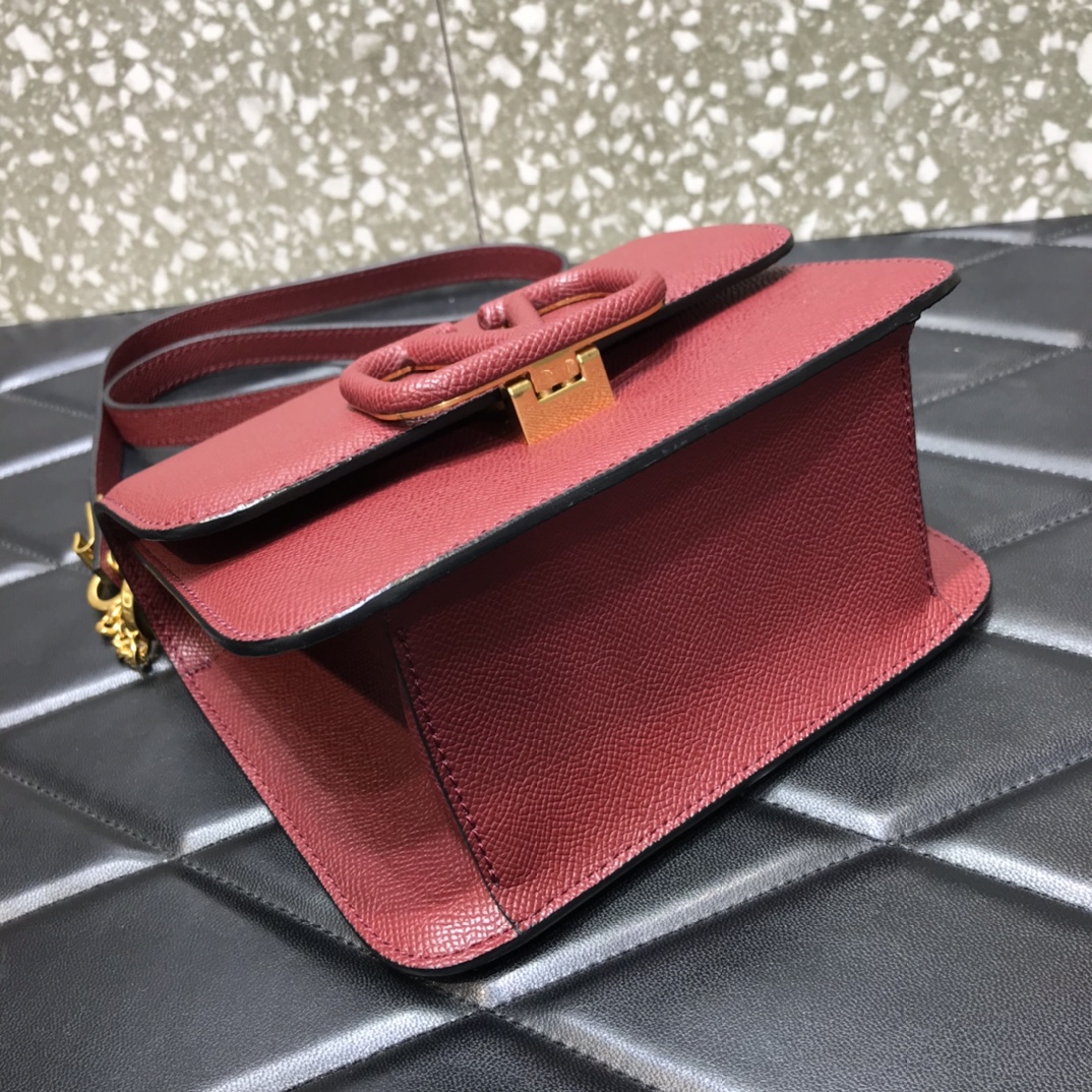 Va1e*ntin0 small vsling grainy calfskin shoulder bag dark burgundy vw2b0f01 18 x 18 x 9 cm