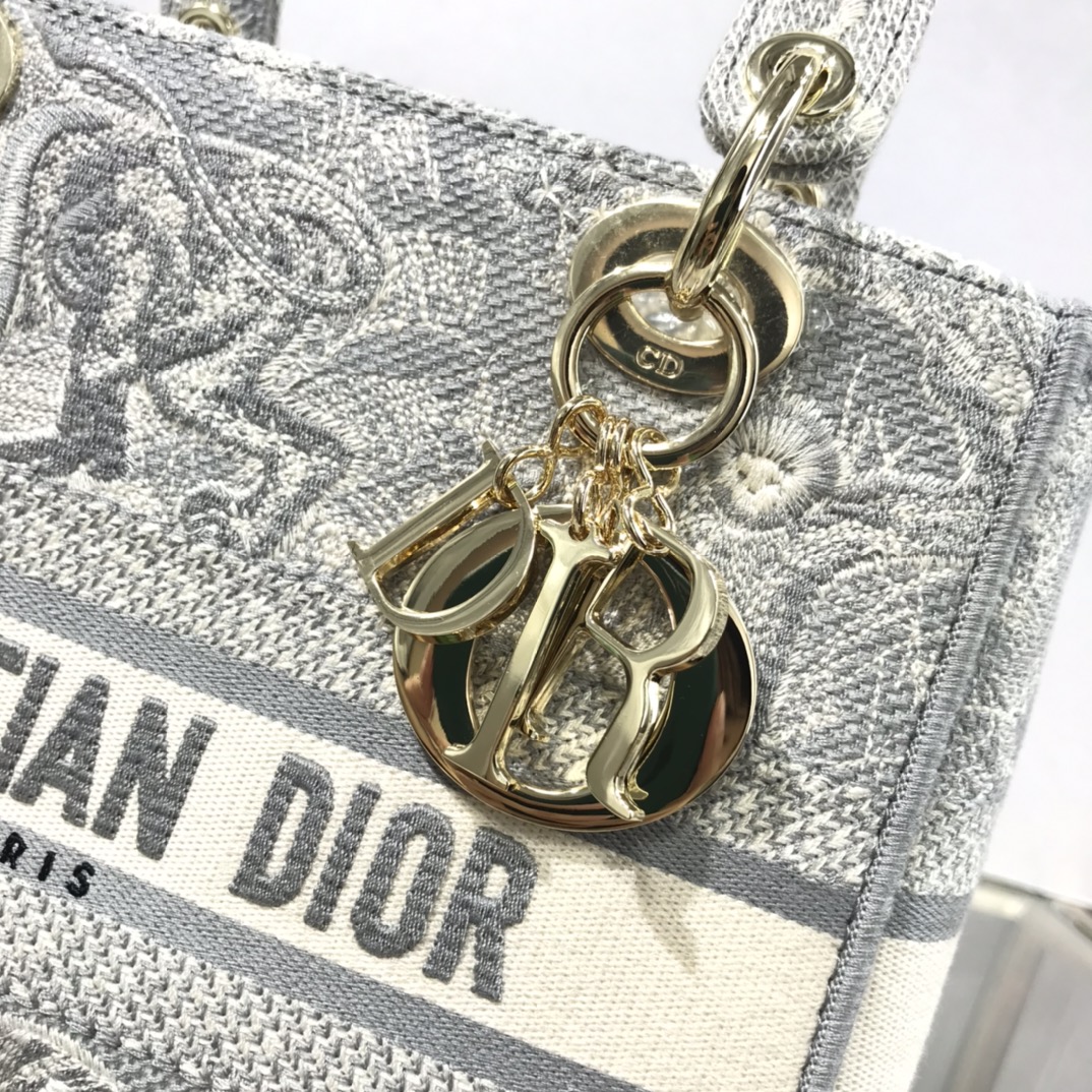 D10r medium lady d-lite bag gray toile de jouy reverse embroidery m0565 23.5 x 20 x 13 cm