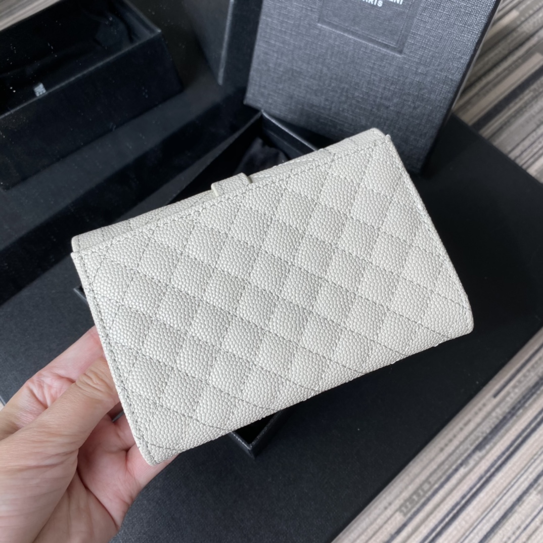 Y51 small monogram envelope wallet in mix matelassÉ grain de poudre embossed leather white 651026 13.5 x 9.5 x 3 cm