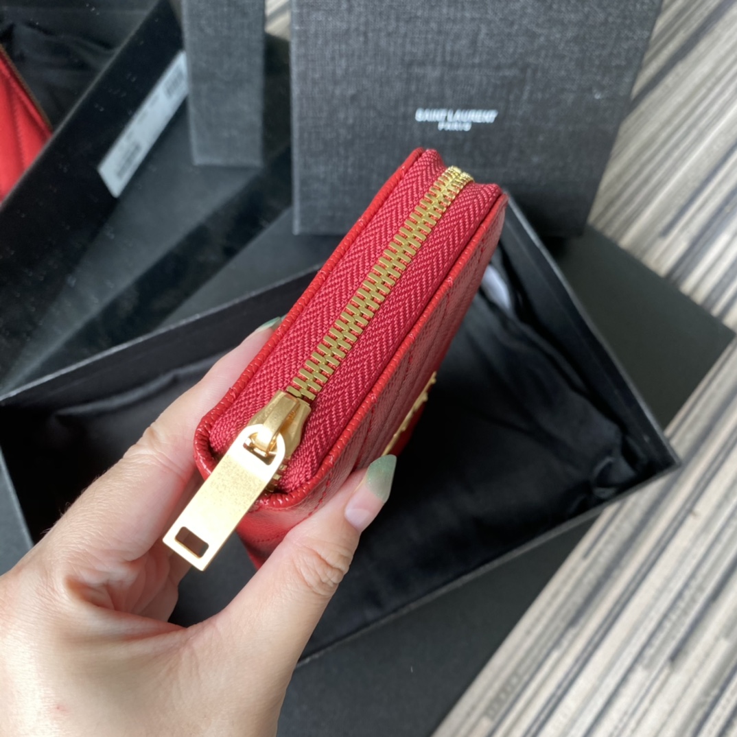 Y51 monogram zip around wallet in grain de poudre embossed leather red 358094 19 x 9 cm