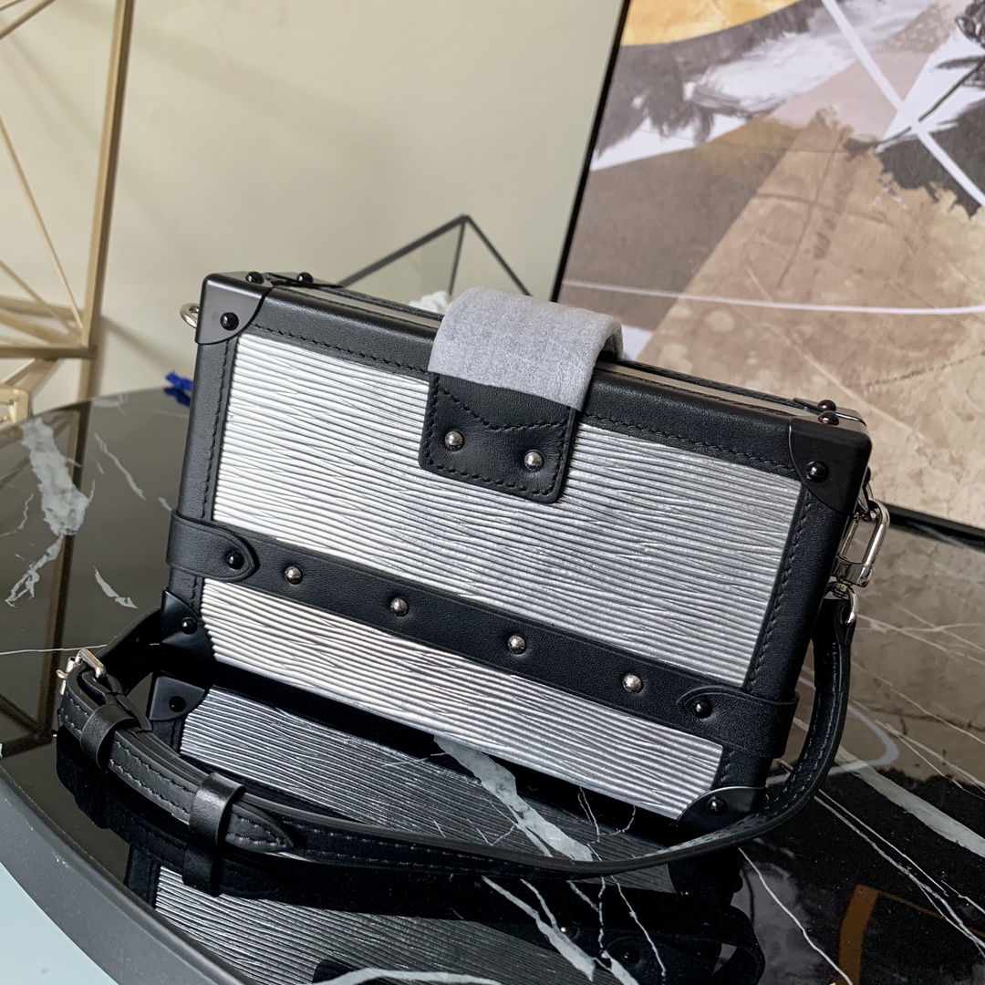 l0vis Vvtt0n petite malle epi leather silver m54650 19 x 11.5 x 5 cm