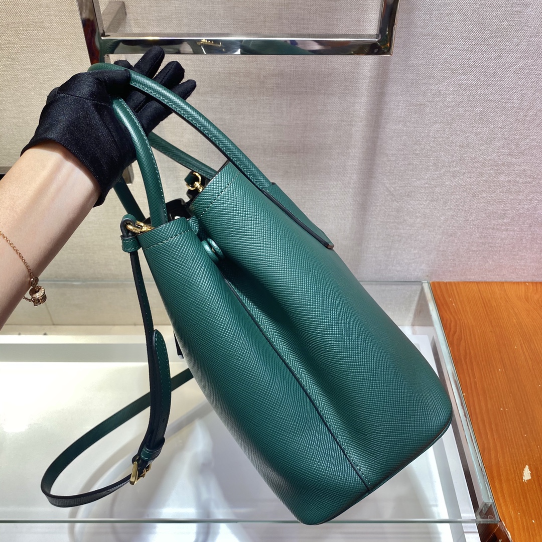 Pra*a medium saffiano leather double Pra*a bag dark green 1bg775 33 x 24.5 x 14 cm