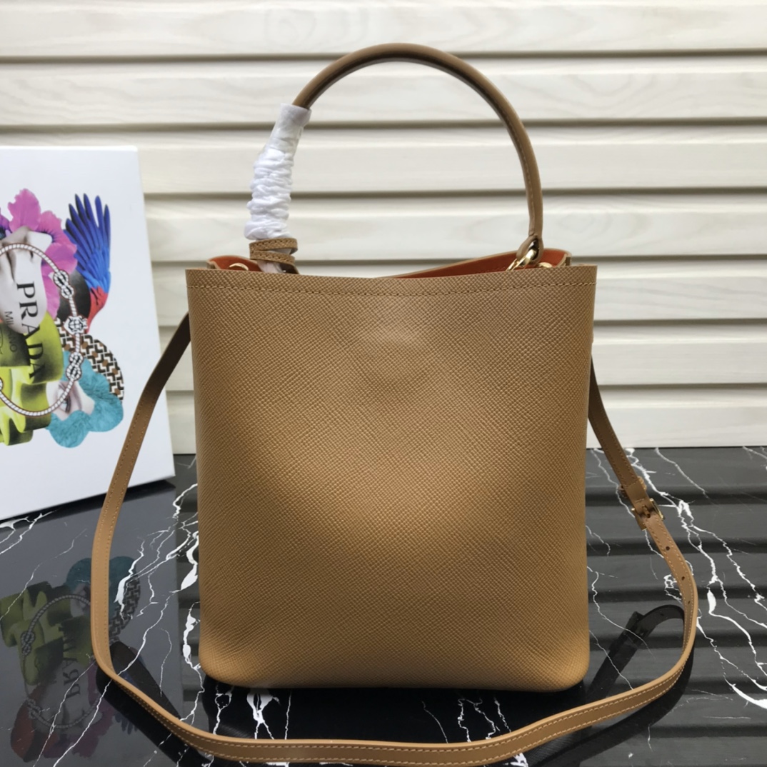 Pra*a medium panier saffiano leather bag brown 1ba212 22 × 23 × 13 cm