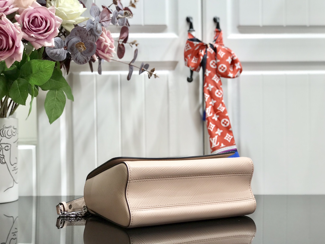 l0vis Vvtt0n twist mm epi cowhide leather light pink m55411 23 x 17 x 9.5 cm