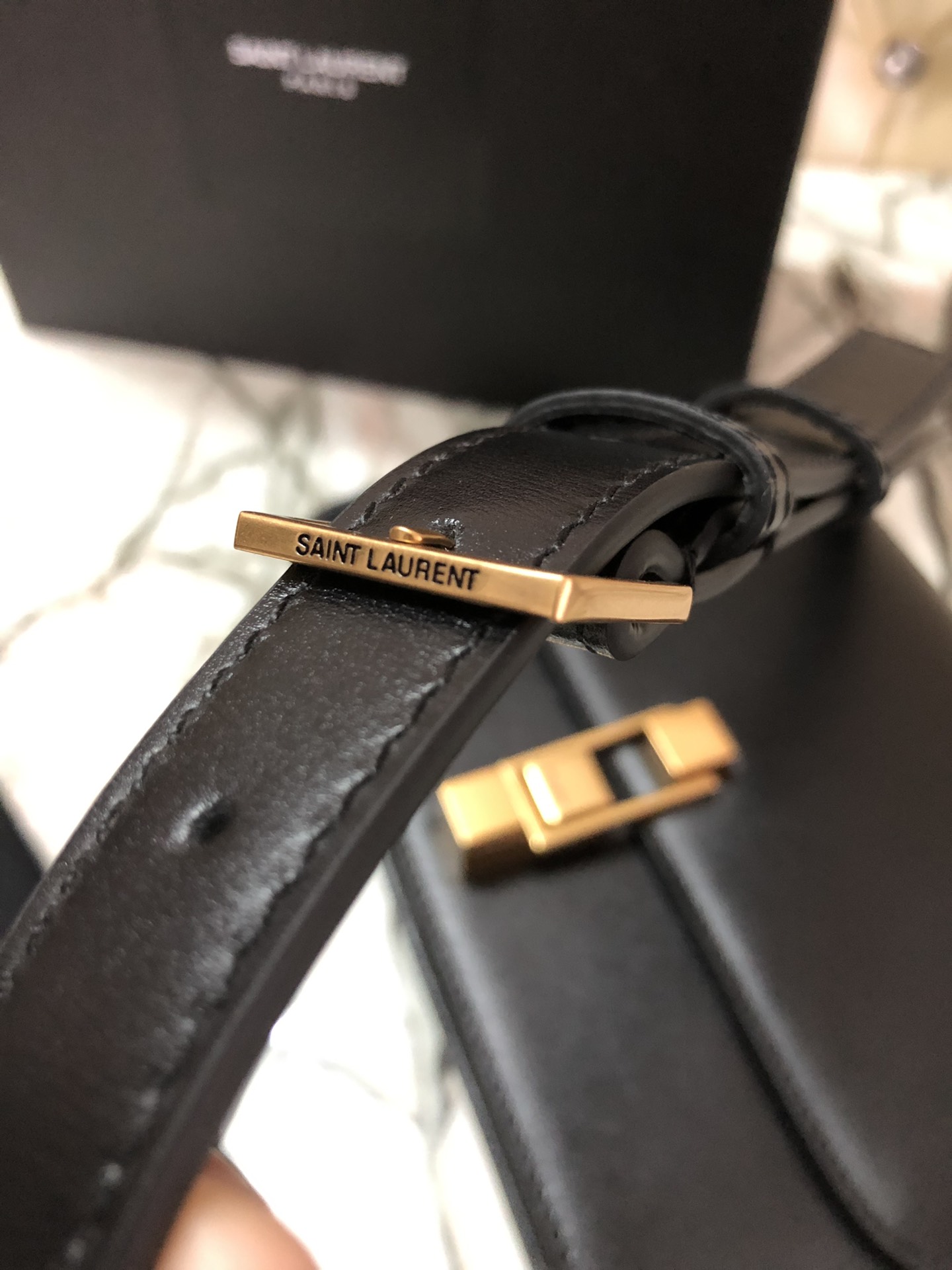 Y51 le carre satchel in box leather black 6332141 23 x 17.5 x 6.5 cm