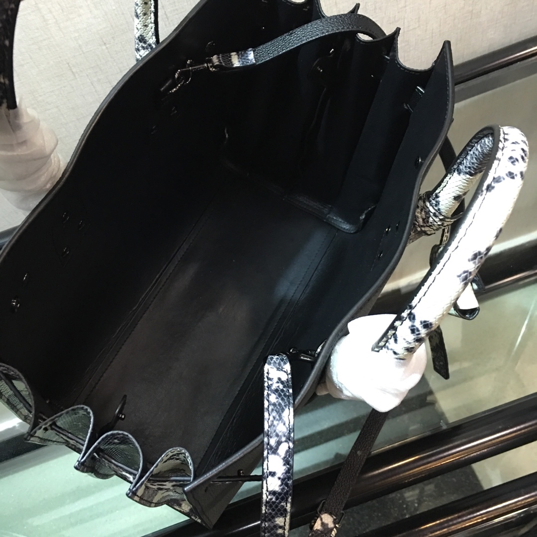 Y51 small classic sac de jour in grained leather black and python 378299 32 x 25 x 16.5 cm