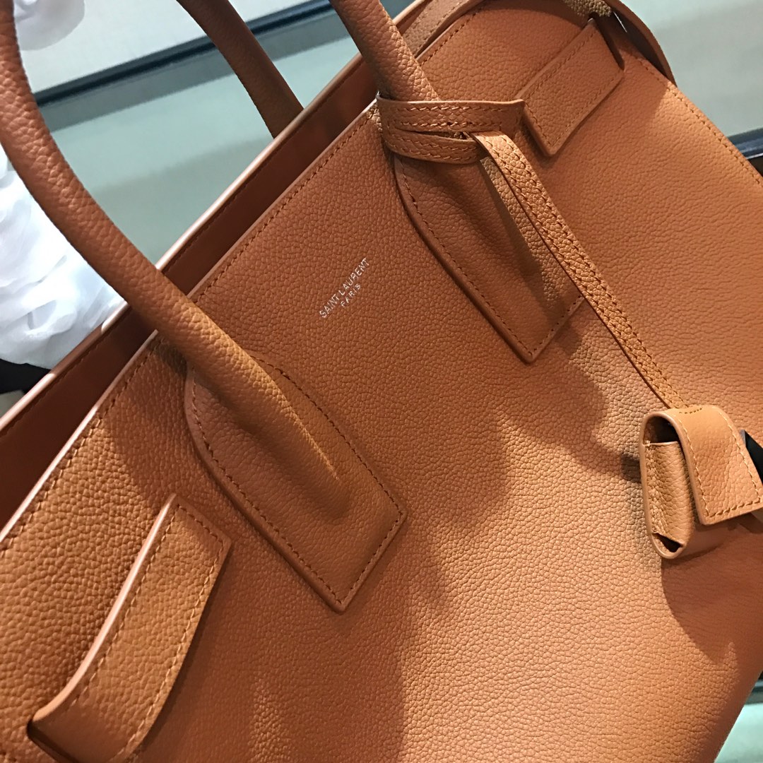 Y51 small classic sac de jour in grained leather brown 378299 32 x 25 x 16.5 cm