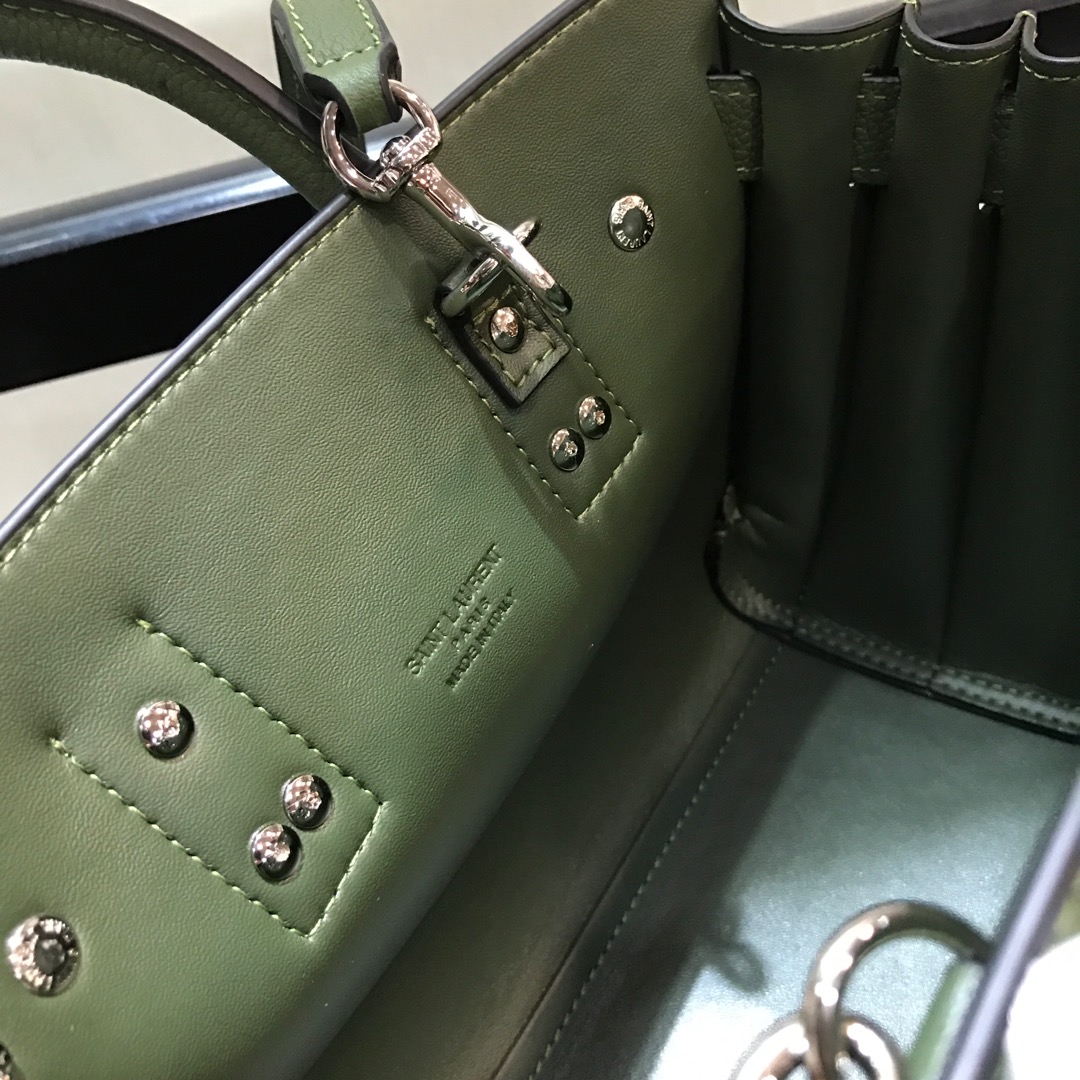 Y51 nano classic sac de jour in grained leather dark green 392035 22 x 18 x 11 cm