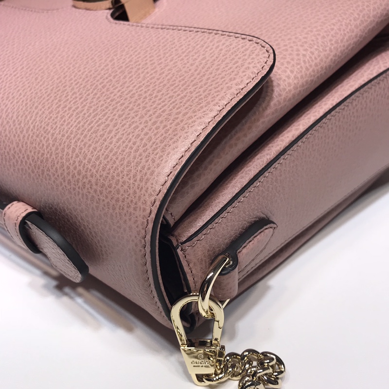 Gvc*1 large interlocking gg shoulder bag light pink 510306 32 x 20 x 12 cm