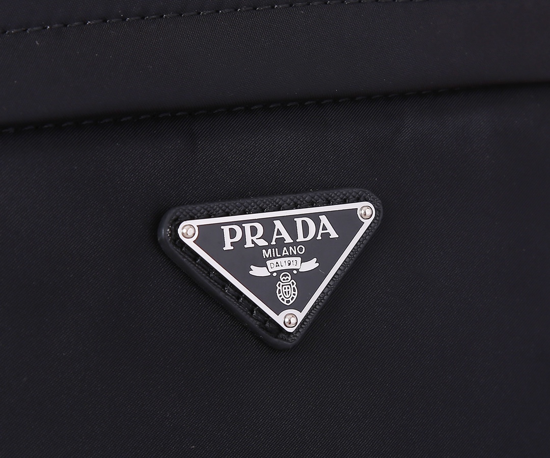 Pra*a nylon backpack black 2vz071 29 x 39 x 16 cm