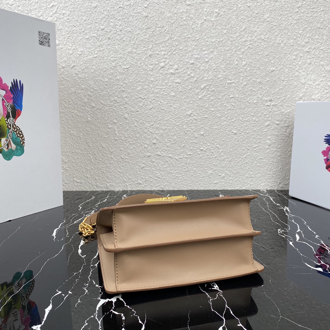 Pra*a symbole saffiano leather symbole bag cameo beige 1bn021 20 × 15 × 5 cm