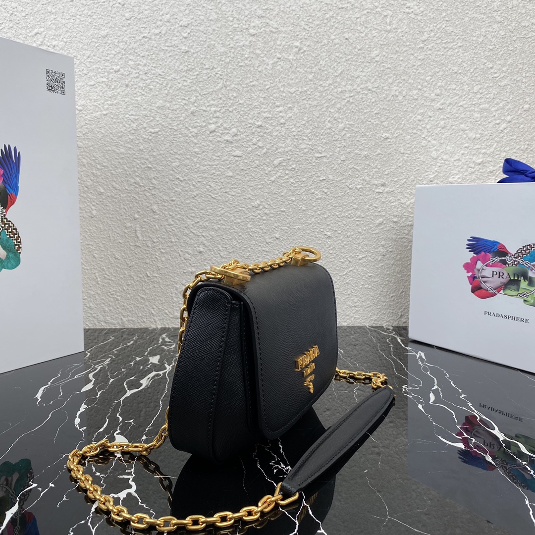 Pra*a saffiano leather shoulder bag golden metal black 1bd275 22 x 14 x 6.5 cm