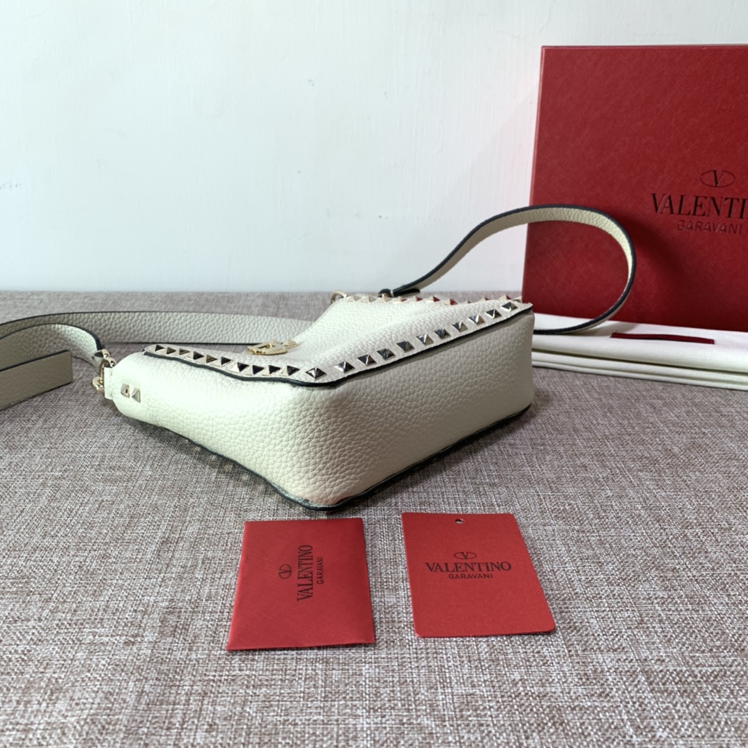Va1e*ntin0 small garavani rockstud tote soft cowhide leather white 50029 18.5 × 18.5 × 6.5 cm