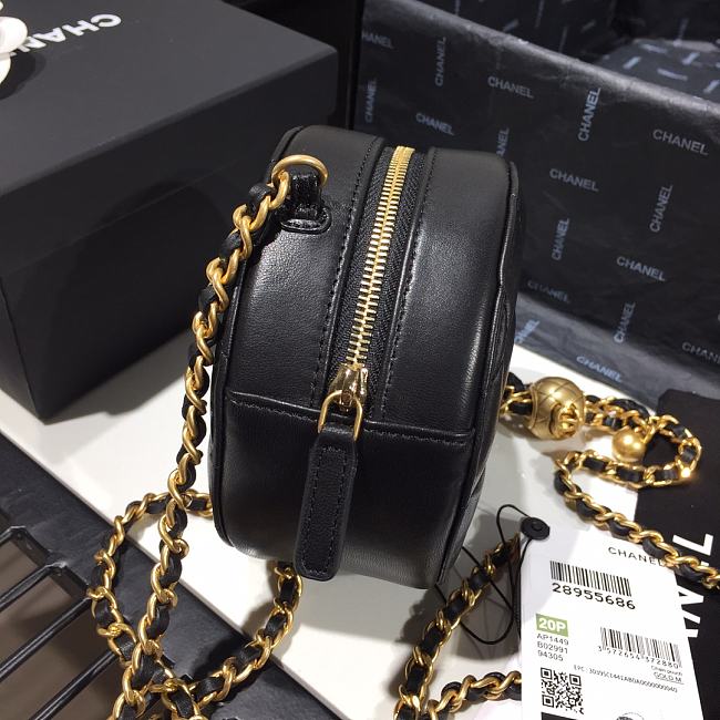 Ch**el quilted pearl crush round bag black as1449 12 x 12 x 4.5 cm