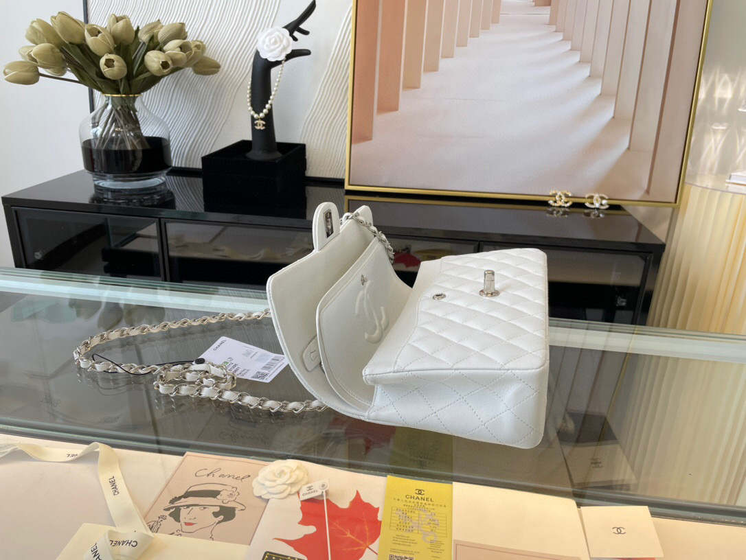 Ch**el classic flap bag white lambskin sliver chain a01112 25.5cm