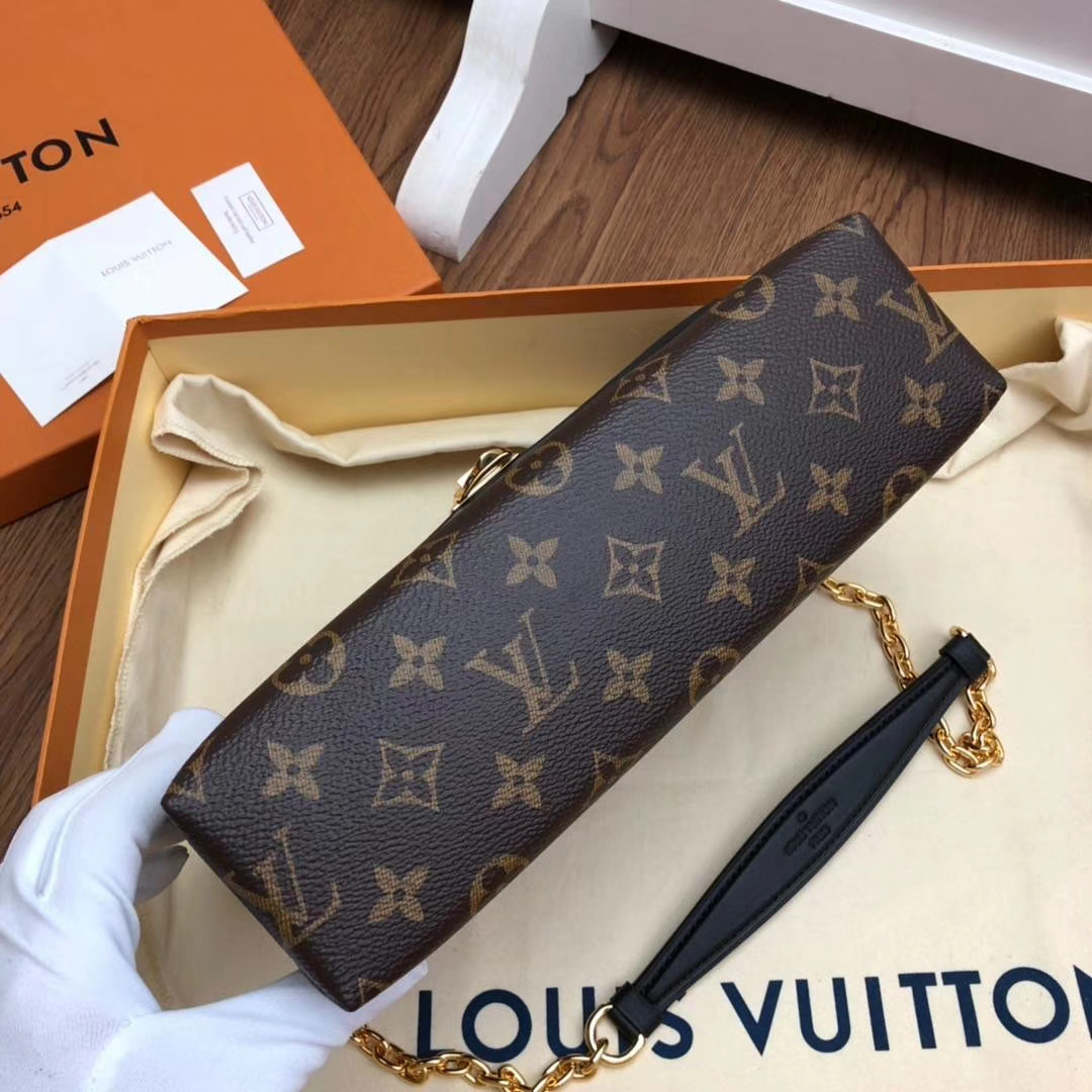 l0vis Vvtt0n saint-placide monogram canvas and leather bordeaux m43715 26 x 16 x 7 cm