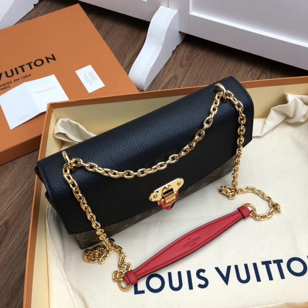 l0vis Vvtt0n saint-placide monogram canvas and leather black m43714 26 x 16 x 7 cm