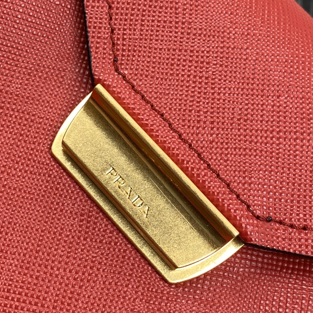 Pra*a saffiano leather tote red 1bn012 24 × 20 × 12.4 cm