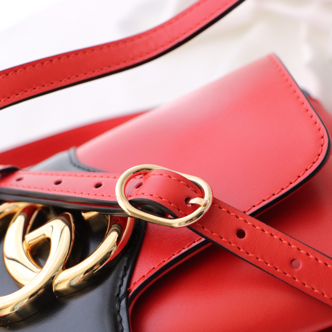 Gvc*1 small arli shoulder bag leather black and red 550129 25 x 16 x 5.5 cm