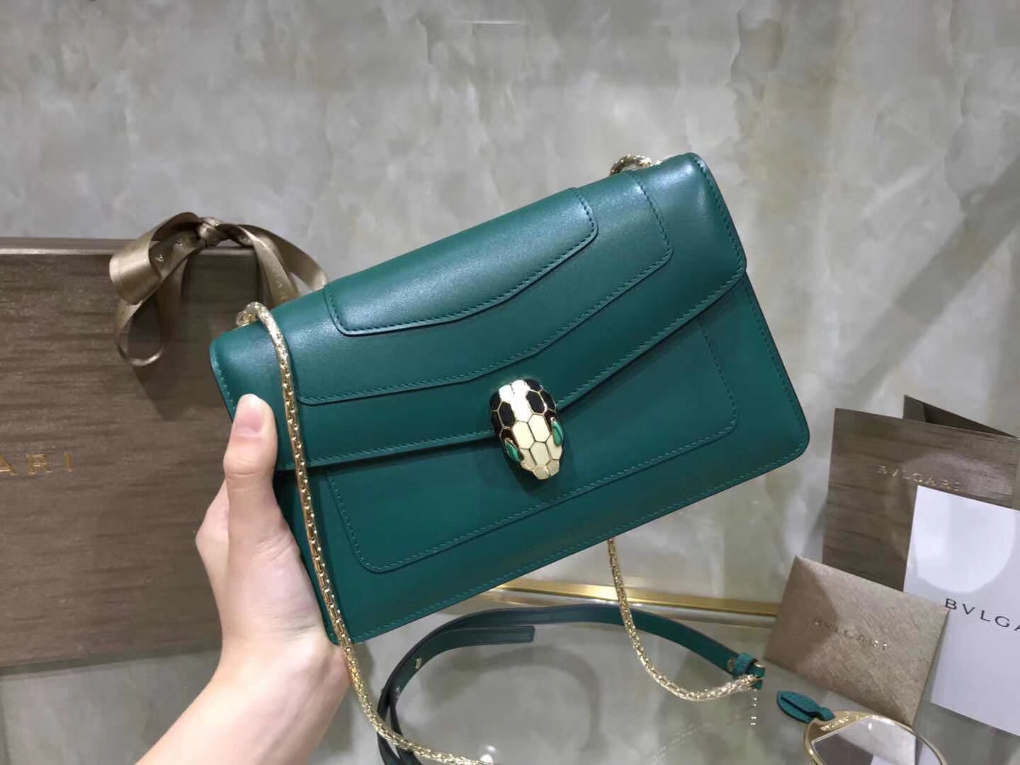 Bv1g*ai serpenti forever shoulder bag calfskin leater forest green 38102 22 x 13 x 6 cm