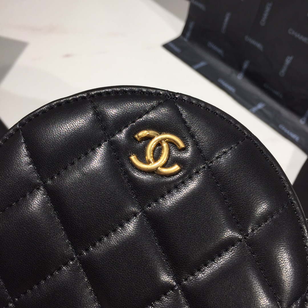 Ch**el round charm chain clutch leather black as1449 12 x 12 x 4.5 cm