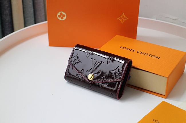 l0vis Vvtt0n 6 key holder burgundy m90902 10 x 7 x 2 cm