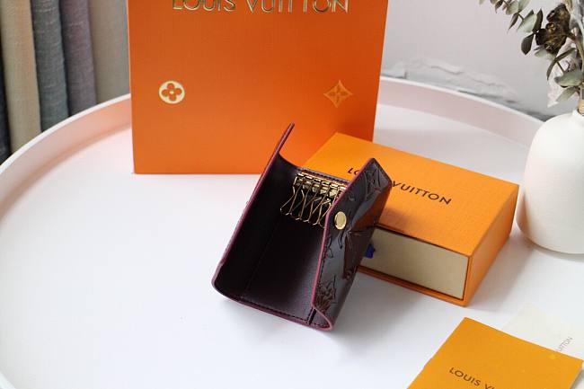 l0vis Vvtt0n 6 key holder burgundy m90902 10 x 7 x 2 cm