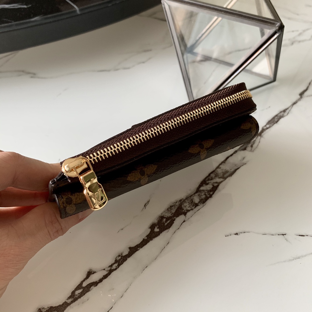 l0vis Vvtt0n card holder recto verso monogram canvas m69431 13 cm