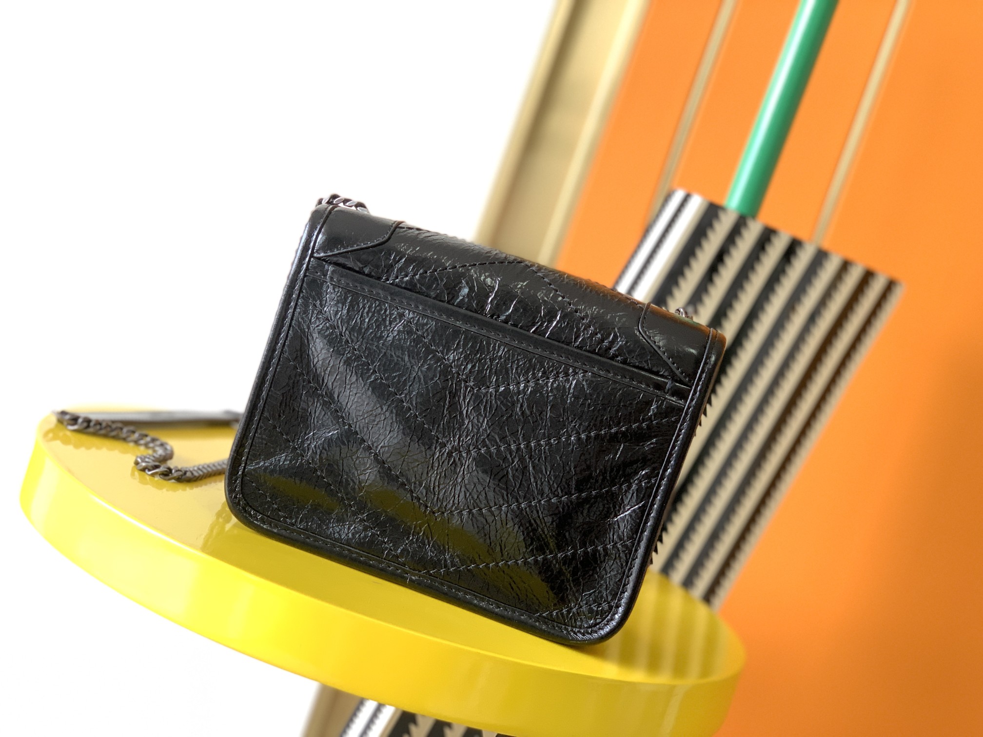 Y51 niki quilted crossbody bag leather black 583103 19 x 15 x 6 cm