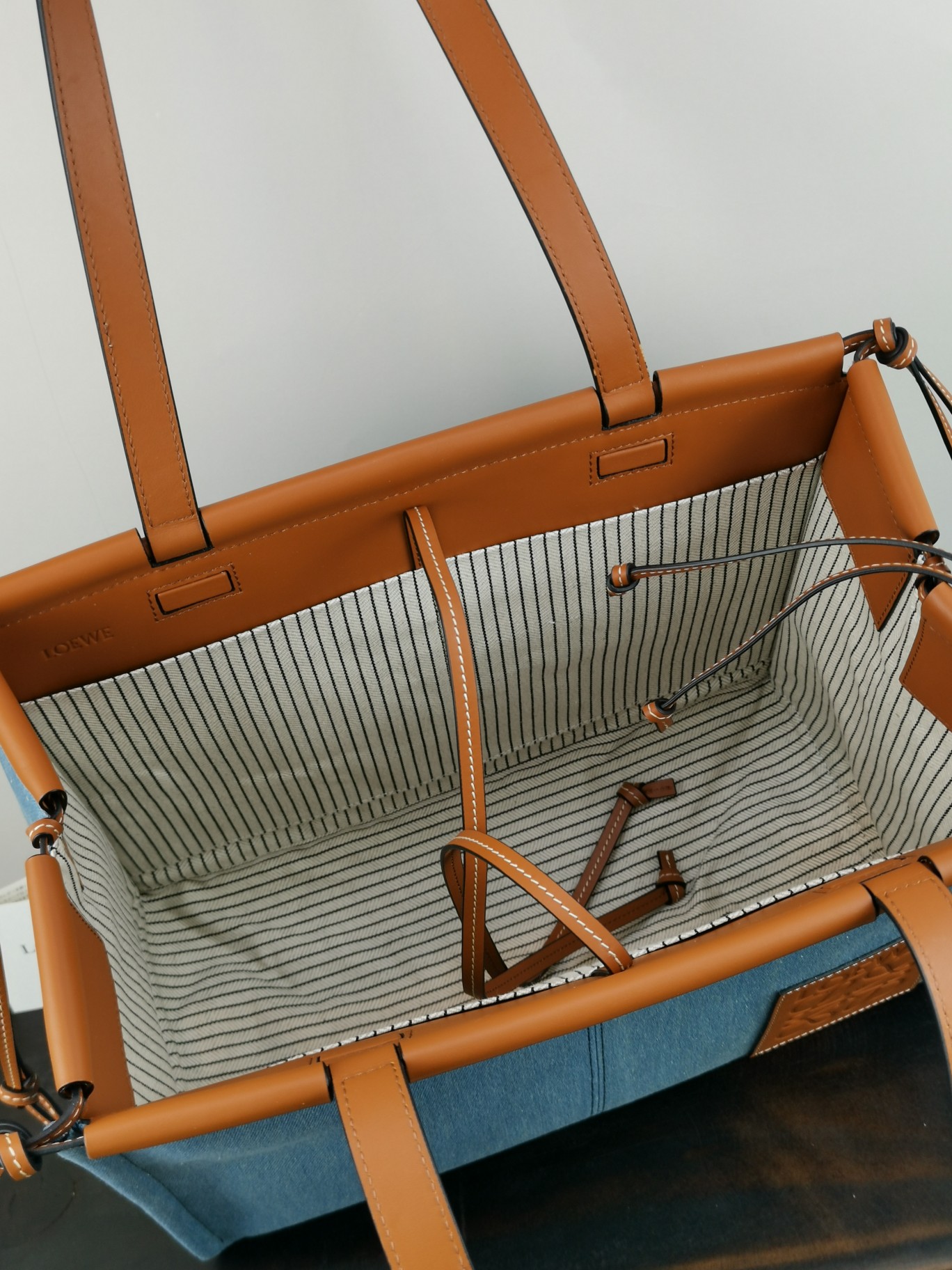 L0ew* large cushion tote bag canvas and calfskin denim 330.02ab90 35 x 27 x 19 cm