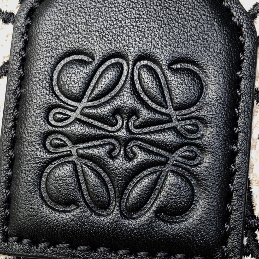 L0ew* small cubi bag anagram jacquard and calfskin ecru/black a906k75x04 21 x 12 x 17 cm