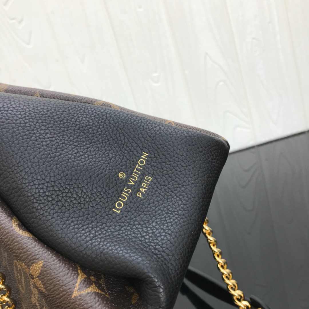 l0vis Vvtt0n surÈne bb monogram canvas black m43775 24 x 17 x 11 cm